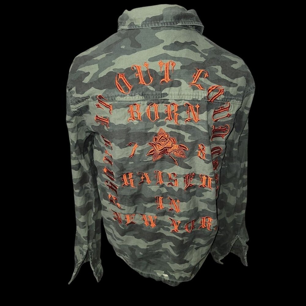 H&M NYC Divided Green Camo Jacket Orange Lettering New York Theme Sz M - Picture 4 of 9